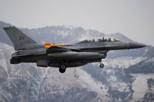 aviano february 04  2012 nickel22 f 16dm 90 0795 555thfs 31stfw aviano ab  italy rtb from zaragoza tdy